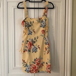 Forever 21 multi woven dress in yellow. Size large.